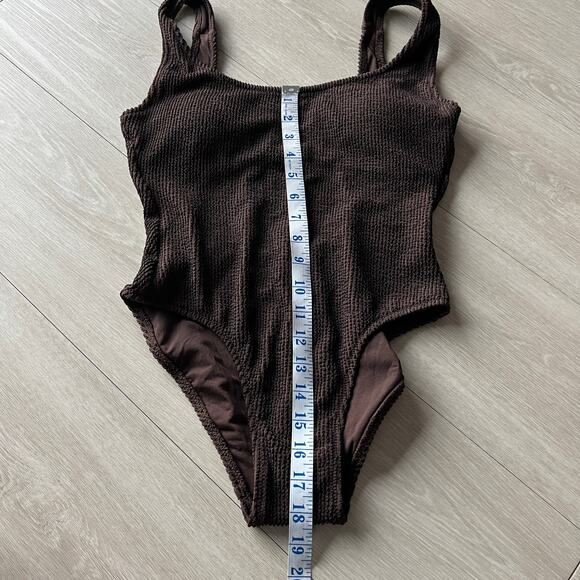 J Crew Claudia Scrunchie One Piece Swimsuit Size 6 Brown Textured - Picture 8 of 9
